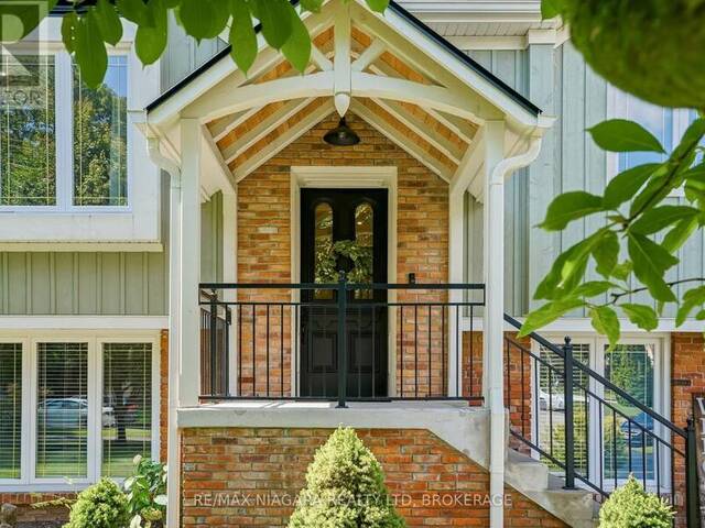 25 BERKHOUT TERRACE Fonthill Ontario, L0S 1E2 - 4 Bedrooms Home For Sale