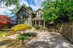 3 LUTHER AVENUE | Niagara-on-the-Lake Ontario | Slide Image Ten