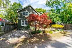 3 LUTHER AVENUE | Niagara-on-the-Lake Ontario | Slide Image Eight