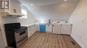 4677 CRYSLER AVENUE | Niagara Falls Ontario | Slide Image Thirty-six