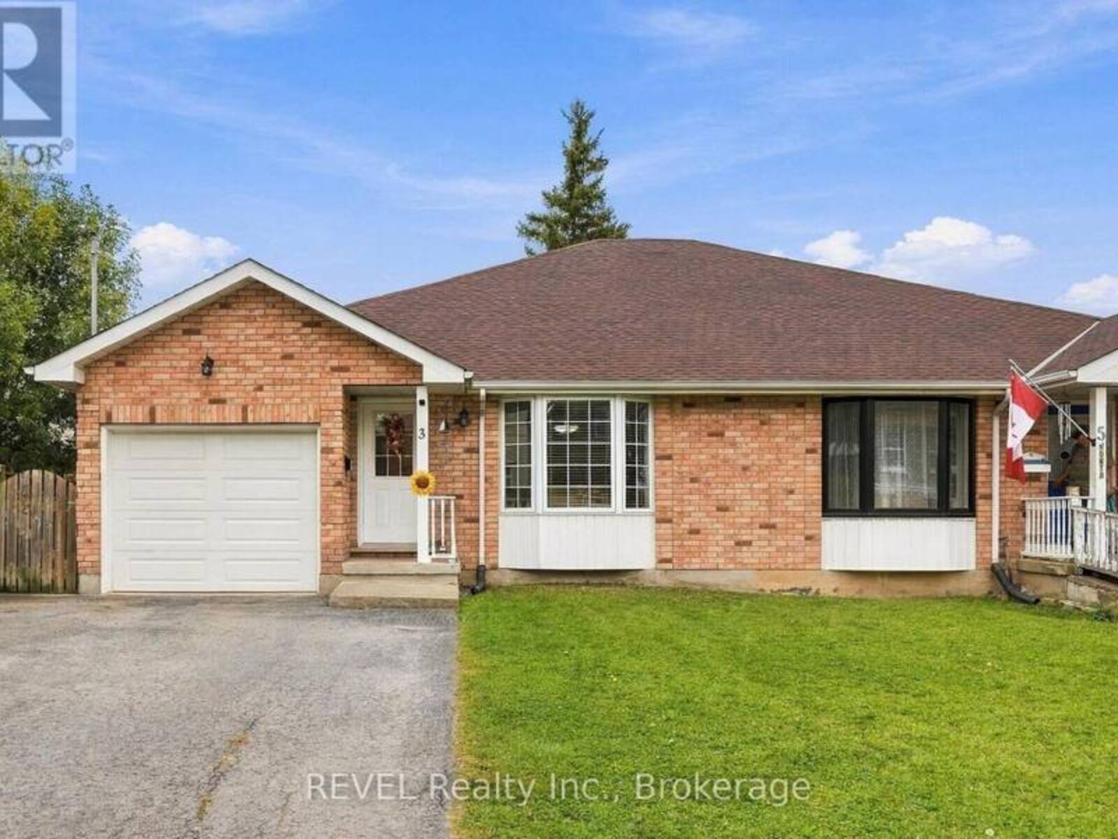 3 ORMOND STREET N, Thorold, Ontario L2V 1Y6