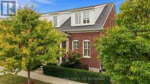 4 BLACKBIRD STREET | Niagara-on-the-Lake Ontario | Slide Image One