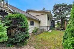529 CARLTON STREET | St. Catharines Ontario | Slide Image Thirty-four