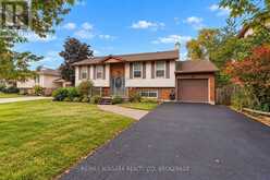 4 BARBARA STREET | Smithville Ontario | Slide Image Three