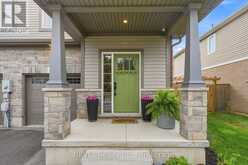 11 LYMBURNER STREET | Fonthill Ontario | Slide Image Two