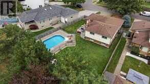 7979 OAKRIDGE DRIVE | Niagara Falls Ontario | Slide Image Four