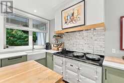 11 WILBERFORCE AVENUE | Niagara-on-the-Lake Ontario | Slide Image Twelve