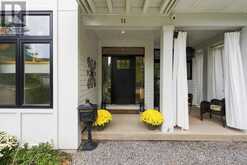 11 WILBERFORCE AVENUE | Niagara-on-the-Lake Ontario | Slide Image Six