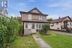 27 CHRISTMAS STREET | Port Colborne Ontario | Slide Image One