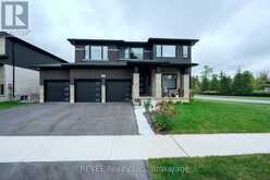 12 WESTCOTT ROAD | Welland Ontario | Slide Image Forty