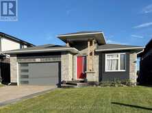 250 COLBECK DRIVE | Welland Ontario | Slide Image One