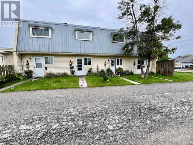 2 - 8646 WILLOUGHBY DRIVE Niagara Falls Ontario, L2G 6X7 - 2 Bedrooms Condo For Sale