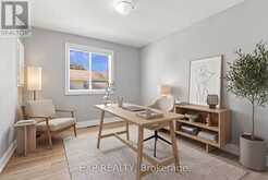 11 DONALD AVENUE | Welland Ontario | Slide Image Eight