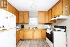 429 DELAWARE AVENUE | Fort Erie Ontario | Slide Image Ten