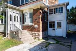 4613 RYERSON CRESCENT | Niagara Falls Ontario | Slide Image Two