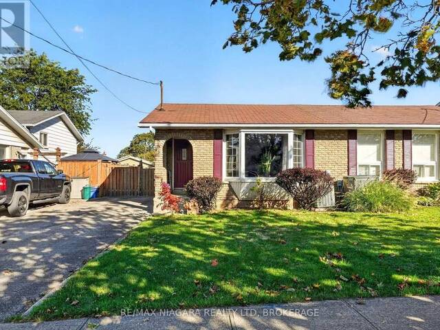 45 GREEN MAPLE DRIVE St. Catharines Ontario, L2P 3P4 - 3 Bedrooms Home For Sale