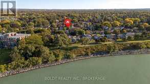 12 BAYSHORE CRESCENT | St. Catharines Ontario | Slide Image Six