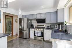 13 LANTANA CIRCLE E | St. Catharines Ontario | Slide Image Twelve