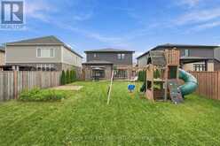 136 SUSAN DRIVE | Fonthill Ontario | Slide Image Twenty