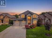 2504 MARINELLI DRIVE | Niagara Falls Ontario | Slide Image One