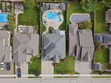 2504 MARINELLI DRIVE | Niagara Falls Ontario | Slide Image Four