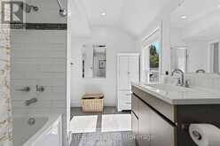6 ELM AVENUE | Fonthill Ontario | Slide Image Thirty-two