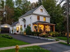 6 ELM AVENUE Fonthill Ontario, L0S 1E3