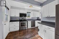 118 LOWELL AVENUE | St. Catharines Ontario | Slide Image Eight