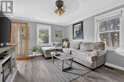 6063 CADHAM STREET | Niagara Falls Ontario | Slide Image Eight