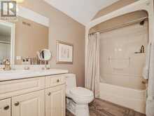 45 OARSMAN CRESCENT | St. Catharines Ontario | Slide Image Eighteen