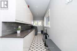 100 MARSDALE DRIVE | St. Catharines Ontario | Slide Image Thirty-seven