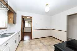 105 HILLVIEW ROAD | St. Catharines Ontario | Slide Image Eleven