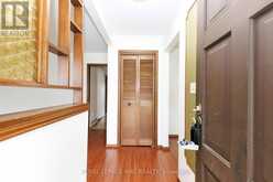 105 HILLVIEW ROAD | St. Catharines Ontario | Slide Image Four