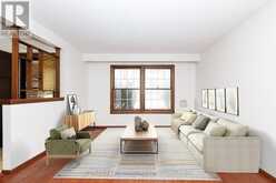 105 HILLVIEW ROAD | St. Catharines Ontario | Slide Image Five