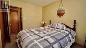 7030 WHITMAN AVENUE | Niagara Falls Ontario | Slide Image Twenty