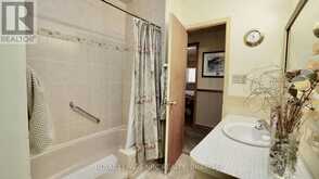 7030 WHITMAN AVENUE | Niagara Falls Ontario | Slide Image Twenty-six