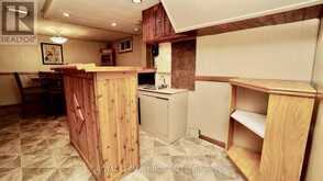 7030 WHITMAN AVENUE | Niagara Falls Ontario | Slide Image Thirty-one