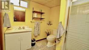 7030 WHITMAN AVENUE | Niagara Falls Ontario | Slide Image Thirty-four