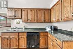 10 MICHELLE DRIVE | St. Catharines Ontario | Slide Image Eighteen