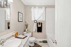 7451 REDHAVEN CRESCENT | Niagara Falls Ontario | Slide Image Fifteen