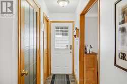 7451 REDHAVEN CRESCENT | Niagara Falls Ontario | Slide Image Six