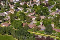 13 RIDLEY HEIGHTS ROAD | St. Catharines Ontario | Slide Image Four
