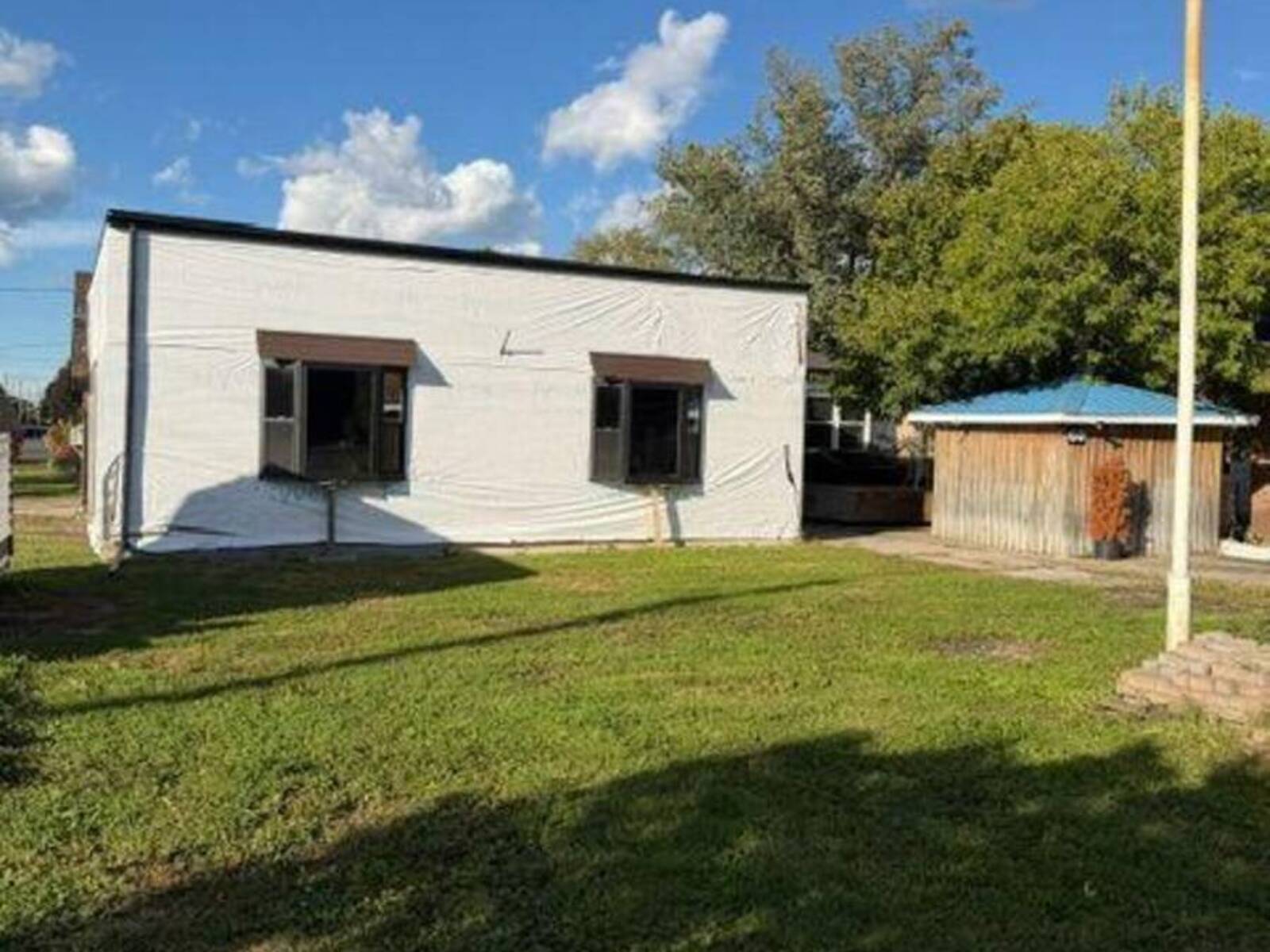 60 LINCOLN STREET, Welland, Ontario L3C 5J2