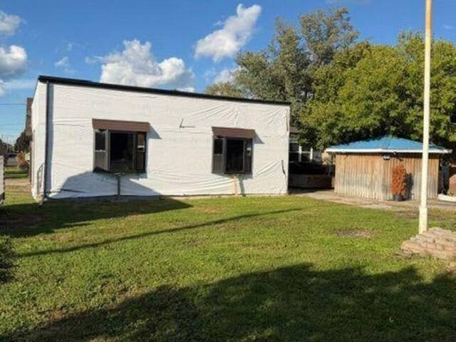 60 LINCOLN STREET Welland Ontario, L3C 5J2 - 2 Bedrooms Home For Sale