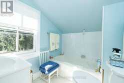 292 JOHNSON STREET S | Niagara-on-the-Lake Ontario | Slide Image Twenty-five