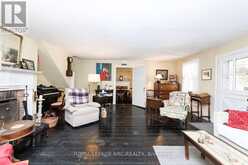 292 JOHNSON STREET S | Niagara-on-the-Lake Ontario | Slide Image Four