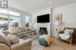 24 WILLOW BANK COMMON | St. Catharines Ontario | Slide Image Nine
