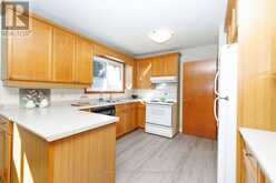 231 PRICE AVENUE | Welland Ontario | Slide Image Ten