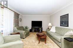 231 PRICE AVENUE | Welland Ontario | Slide Image Five