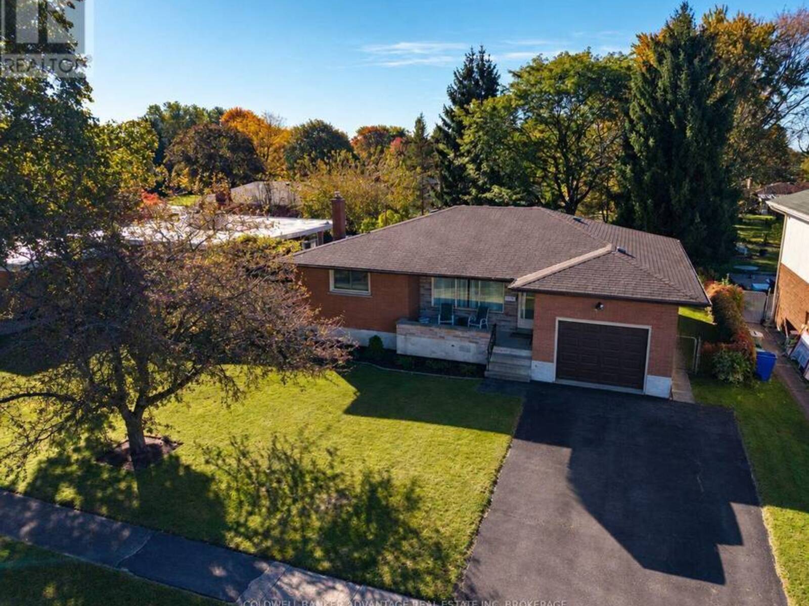 231 PRICE AVENUE, Welland, Ontario L3C 3Z1